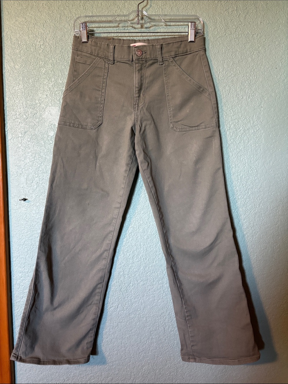Levi’s Youth Casual Wide Leg Utility Jeans Olive Green Size 16 like new